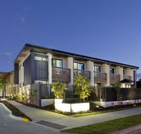 Glen Hotel and Suites - Melbourne Tourism