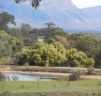 Grampians Old Man Emu Stay - Melbourne Tourism