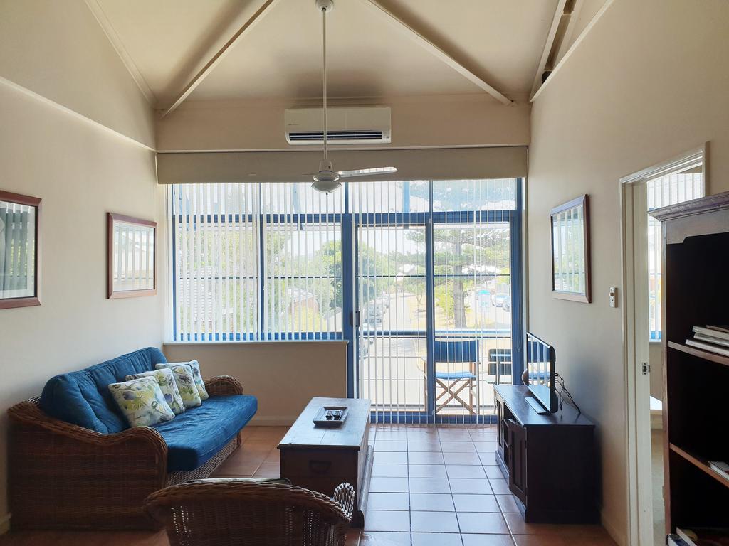 Golden Bay WA Melbourne Tourism