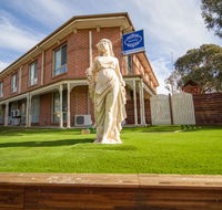 Hamilton's Queanbeyan Motel - Melbourne Tourism