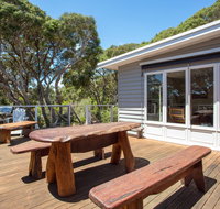 Harleian Beach House walk to both beaches - Melbourne Tourism