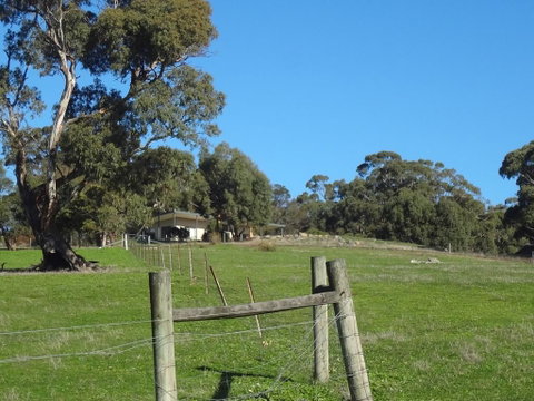 Hawksview At Mafeking - Melbourne Tourism 3