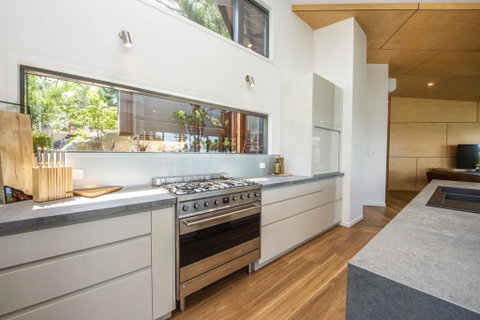 Headland House - Melbourne Tourism 1