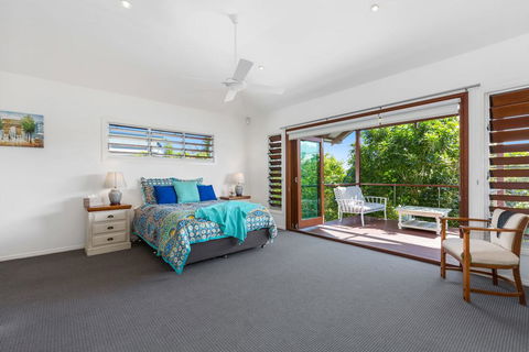 Hidden Escape On Casuarina Beech - Melbourne Tourism 3