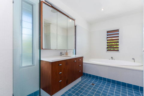 Hidden Escape On Casuarina Beech - Melbourne Tourism 1