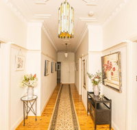 Hillside Cottage  Comfy Spacious Walk to CBD  Stannies - Melbourne Tourism
