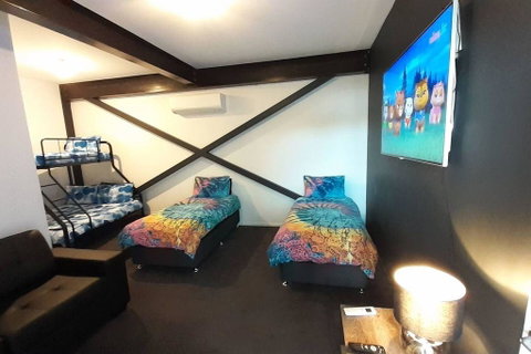 Hobart Waterfront Luxury Retreat - Melbourne Tourism 1