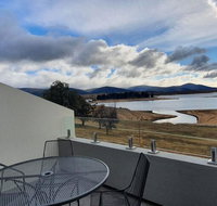 Horizons 201 - Lake Jindabyne Waterfront - Melbourne Tourism