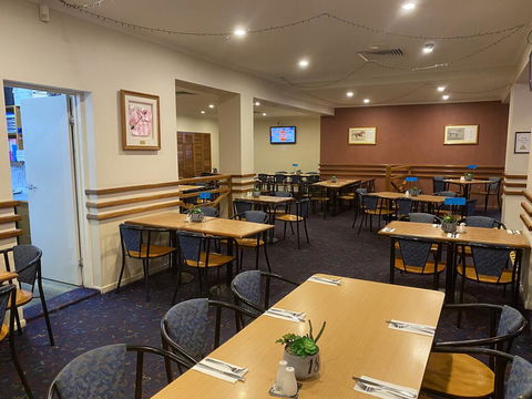 Horse & Jockey Hotel Motel - Melbourne Tourism 3