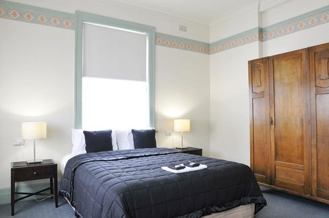 Hotel Gosford - Melbourne Tourism 2