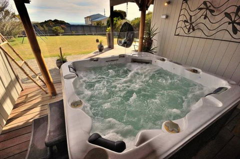 Island Daze Surf Beach Phillip Island - Melbourne Tourism 2