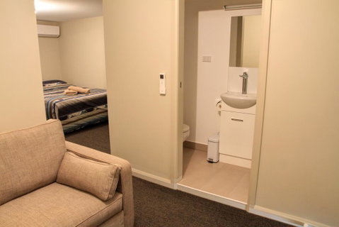 Ivanhoe Hotel Motel - Melbourne Tourism 2