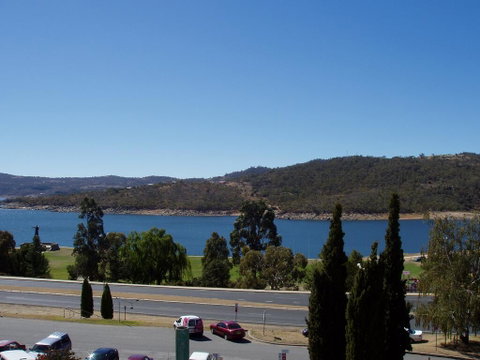 Jasper 4 Town Centre Jindabyne - Melbourne Tourism 0