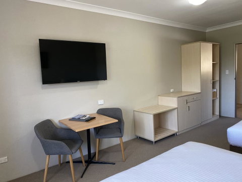 Jindy Inn - Melbourne Tourism 3