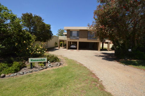 Kanandah 1 - Melbourne Tourism 2
