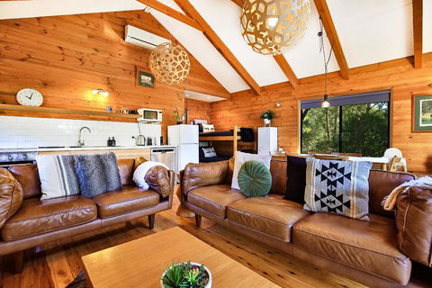 Kangaroo Valley Timber Cabin - Melbourne Tourism 2