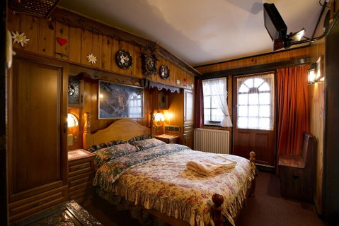 Karelia Alpine Lodge - Melbourne Tourism 0