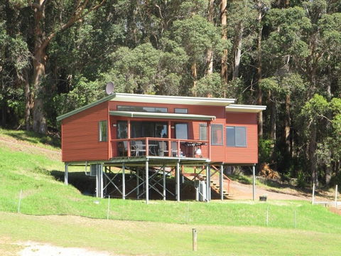 Karrak Reach Forest Retreat - Melbourne Tourism 1