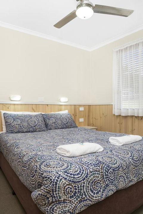 Kendalls Beach Holiday Park - Melbourne Tourism 3