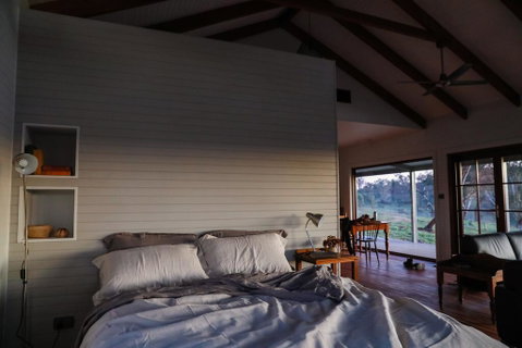 Kestrel Nest EcoHut - Melbourne Tourism 2