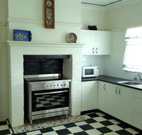 King Cottage - Melbourne Tourism