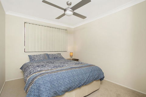 KINGSCLIFF HOLIDAY HOME ON THE HILL - SYD'S VIEW - Melbourne Tourism 2