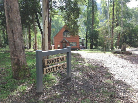 Kookas Cottage - Melbourne Tourism 0