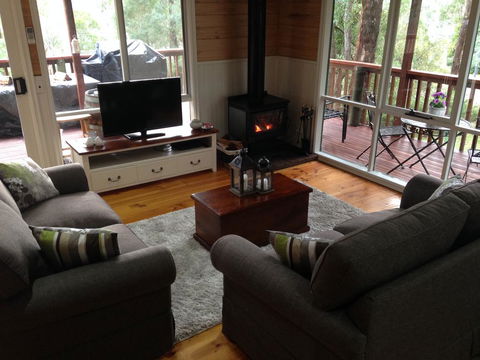 Kookas Cottage - Melbourne Tourism 1