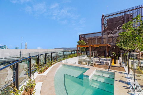 KOZYGURU FORTITUDE VALLEY HOLIDAY STYLE 2 BED APT FREE PARKING QFV211-1601 - Melbourne Tourism 2