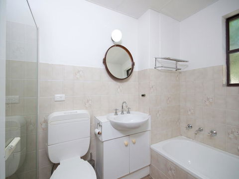 Kurranulla, Unit 1/15 Weatherly Close - Melbourne Tourism 1