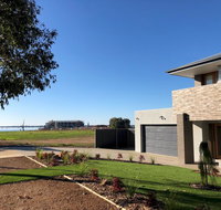 Lake Resort on Black Bull - Melbourne Tourism
