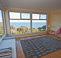 Lake Tyres Beach House - Melbourne Tourism