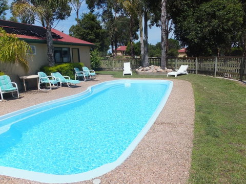 Lakes Entrance Country Cottages - Melbourne Tourism 0