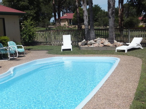 Lakes Entrance Country Cottages - Melbourne Tourism 2