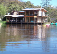 Lakeside Lodge Armidale - Melbourne Tourism