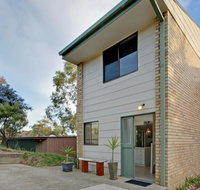 Lakeside Townhouse - Melbourne Tourism