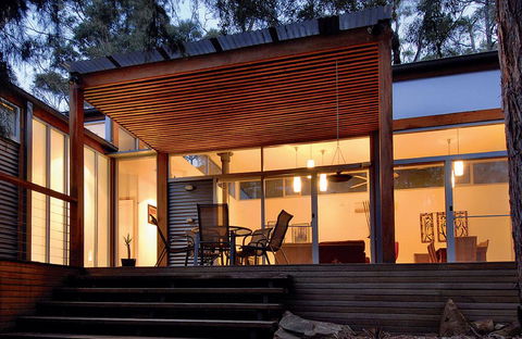 Lakuna Retreat - Melbourne Tourism 1