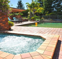 Langbrook Cottages - Melbourne Tourism