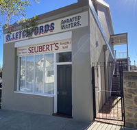 Le Cherche-Midi Bed  Breakfast - Melbourne Tourism