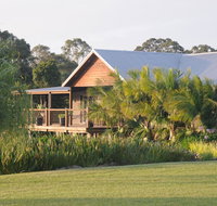 Lilies Luxury Retreats - Melbourne Tourism