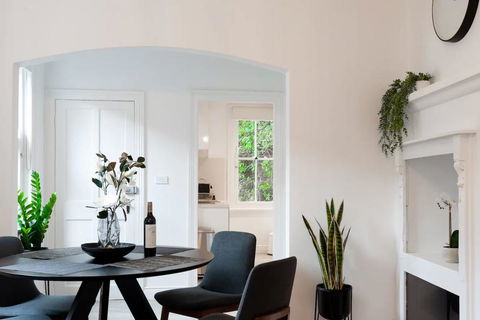 Luxurious Heritage Home With Harbour Bridge Views - Melbourne Tourism 2