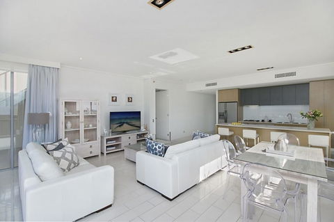 LUXURY BALE PENTHOUSE & JACUZZI SPA 1328 NORTH CULTURE - Melbourne Tourism 3