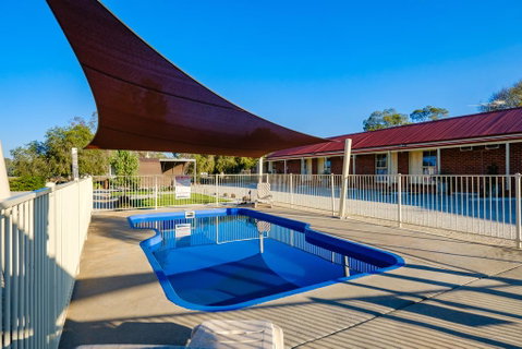 Lydoun Motel - Melbourne Tourism 0