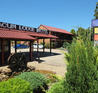 Maclin Lodge Motel - Melbourne Tourism