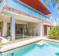Malibu Beach House  Corporate Boardies - Melbourne Tourism