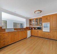 Malibu Holiday House 6 Dulconghi Street - Melbourne Tourism