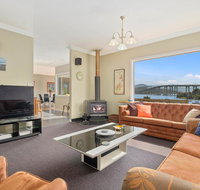 Manfield City Waterfront View Cottage - Melbourne Tourism