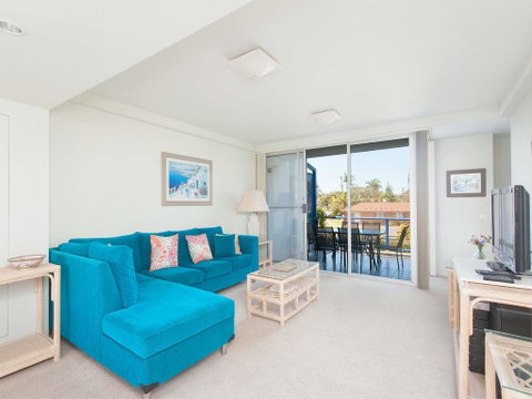 Marine Drive, Cirrus, Unit 6, 44 - Melbourne Tourism 0