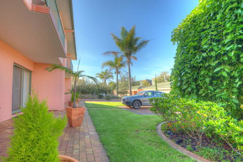 Merimbula Holiday Properties - Melbourne Tourism 2