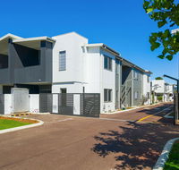 MERRIFIELD Foothill Suites - RELAXING LIFETYLE CHOICE - Melbourne Tourism
